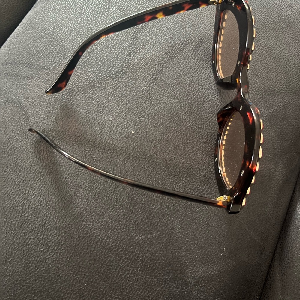 Fun Red Rhinestone Sunglasses - Picture 5 of 6